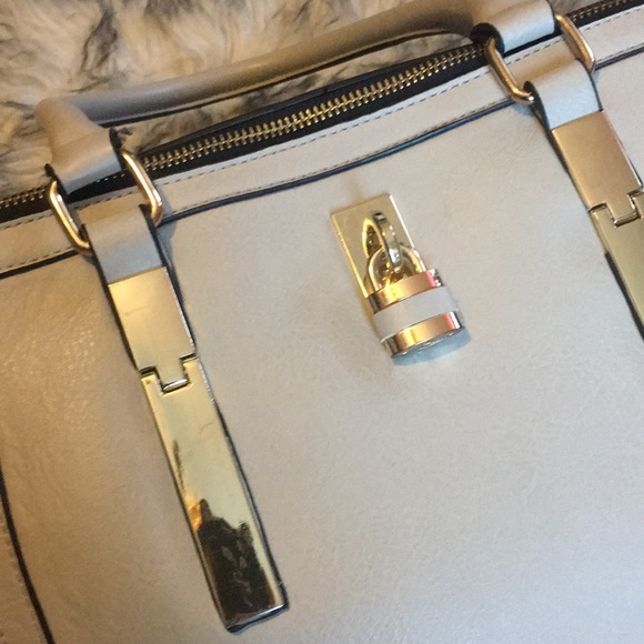 BOSTON, MA | Zip Top Bag - Picture 6 of 16